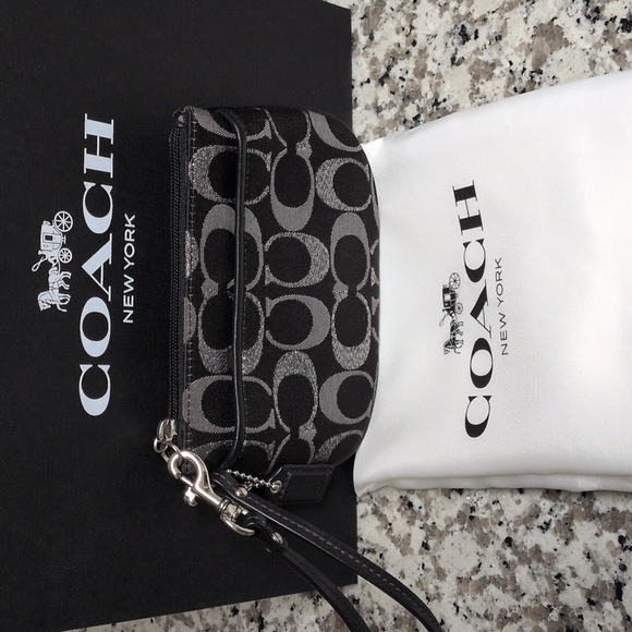 Coach SET Mickie Shoulder Bag Red Metallic Pebble Leather & Signature Wristlet - Picture 15 of 17